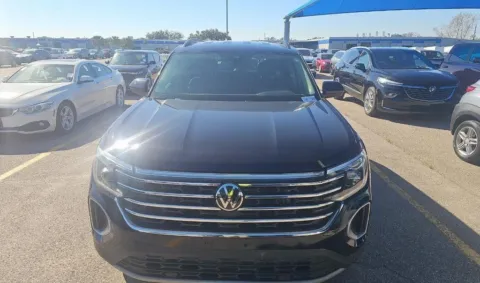 Photos of 2025 Volkswagen Atlas 2.0T SE w/Technology for sale in El Paso, TX at RightDrive - 9315 Montana