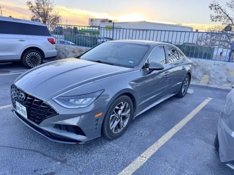 Photos of 2021 Hyundai Sonata SEL for sale in El Paso, TX at RightDrive - 9315 Montana
