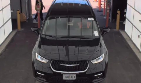 Photos of 2024 Chrysler Pacifica Touring L for sale in El Paso, TX at RightDrive - 9315 Montana