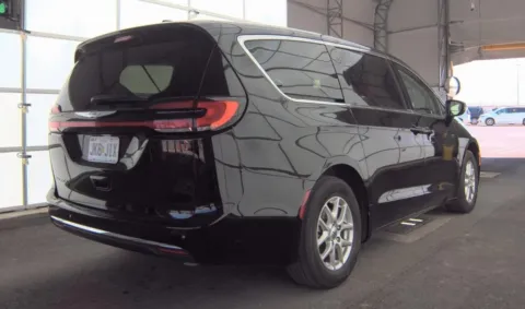 More photos of 2024 Chrysler Pacifica Touring L at RightDrive - 9315 Montana, TX