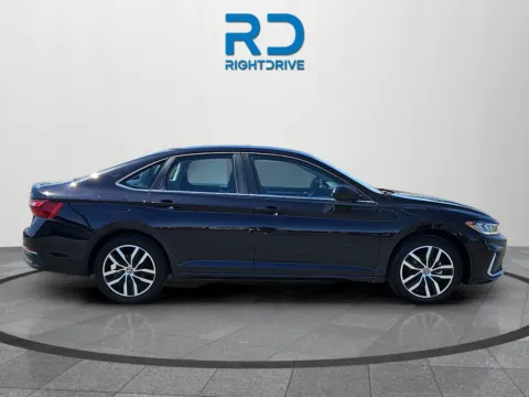 Photos of 2025 Volkswagen Jetta 1.5T SE for sale in El Paso, TX at RightDrive - 9315 Montana