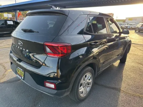 More photos of 2021 Hyundai Venue SE at RightDrive - 9315 Montana, TX