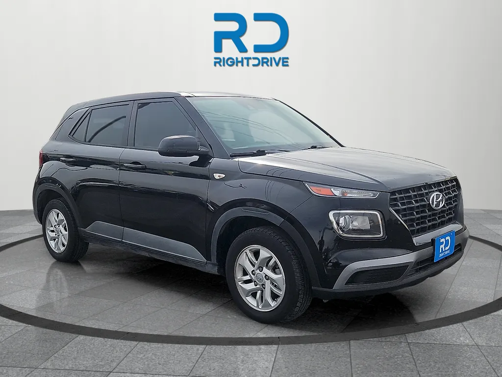 Black 2021 Hyundai Venue SE for sale in El Paso, TX