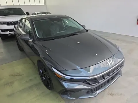 More photos of 2025 Hyundai Elantra Limited at RightDrive - 9315 Montana, TX