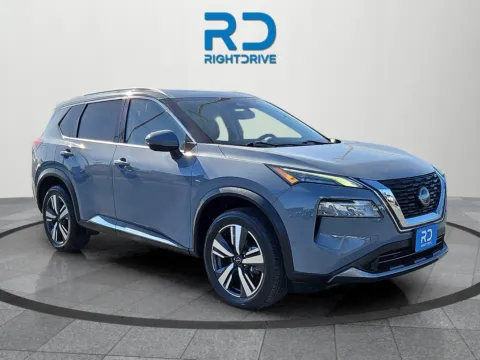 Gray 2023 Nissan Rogue SL for sale in El Paso, TX