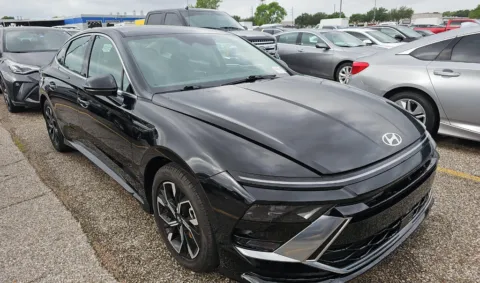 More photos of 2024 Hyundai Sonata SEL at RightDrive - 9315 Montana, TX