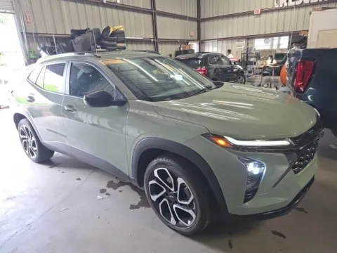 More photos of 2024 Chevrolet Trax 2RS at RightDrive - 9315 Montana, TX