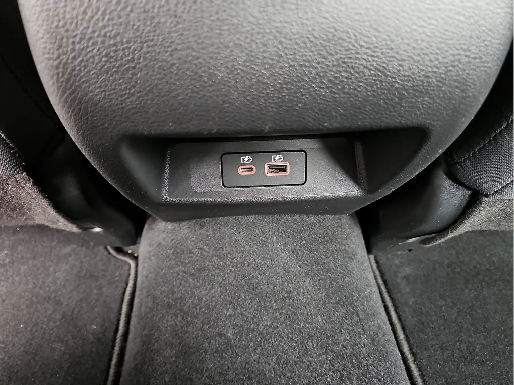 2025 Nissan Altima SV - Photo 12