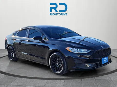 Black 2020 Ford Fusion SE for sale in El Paso, TX