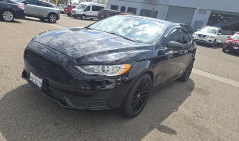 Another view of 2020 Ford Fusion SE for sale in El Paso, TX at RightDrive - 9315 Montana