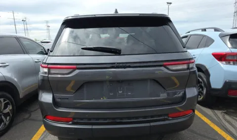 More photos of 2024 Jeep Grand Cherokee Altitude at RightDrive - 9315 Montana, TX