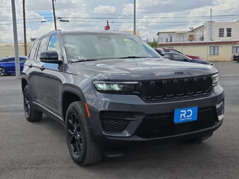 Gray 2024 Jeep Grand Cherokee Altitude for sale in El Paso, TX