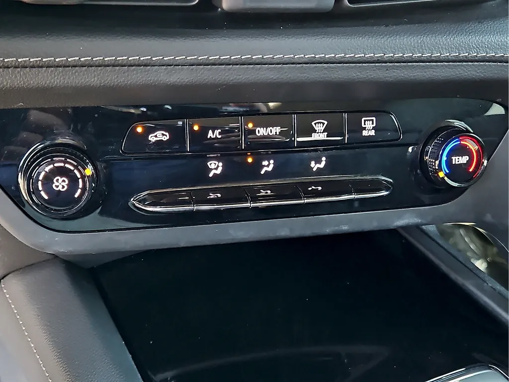 Buick Envision photo 23