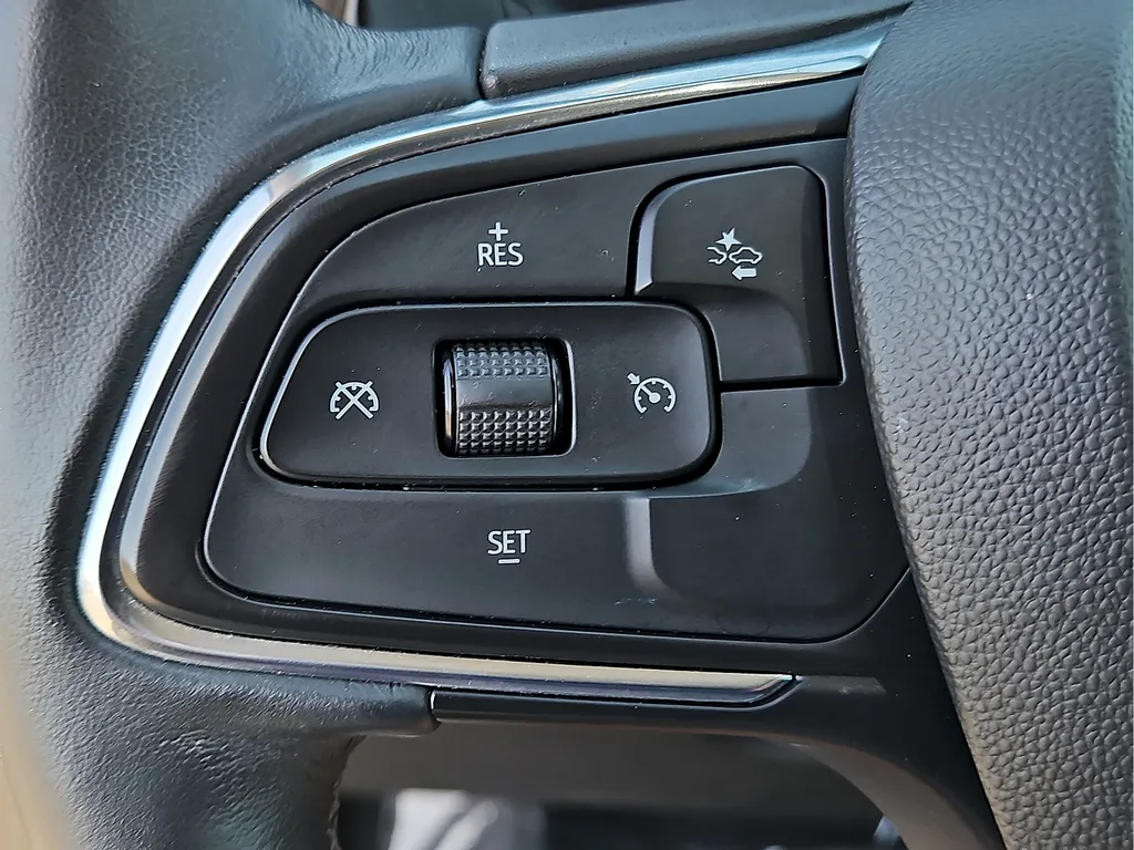 Buick Envision photo 21