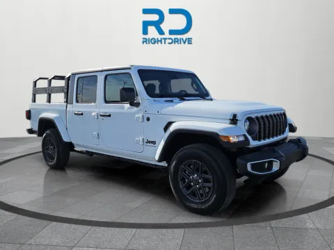 White 2025 Jeep Gladiator Sport S for sale in El Paso, TX