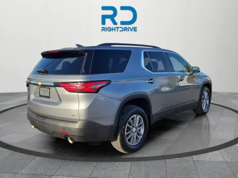 Another view of 2023 Chevrolet Traverse LT for sale in El Paso, TX at RightDrive - 9315 Montana