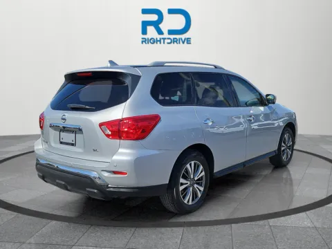 Another view of 2020 Nissan Pathfinder SL for sale in El Paso, TX at RightDrive - 9315 Montana