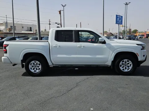 Photos of 2024 Nissan Frontier SV for sale in El Paso, TX at RightDrive - 9315 Montana
