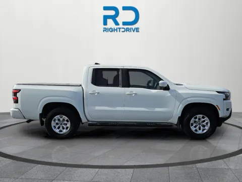 Photos of 2024 Nissan Frontier SV for sale in El Paso, TX at RightDrive - 9315 Montana