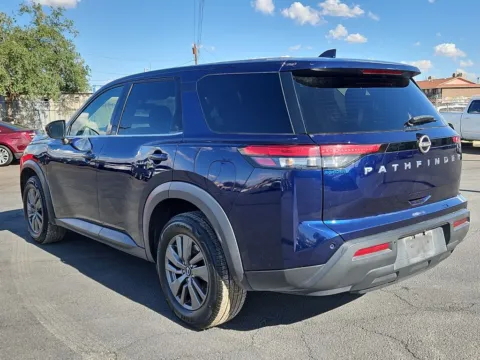 More photos of 2022 Nissan Pathfinder S at RightDrive - 9315 Montana, TX