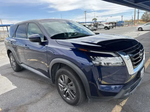 Photos of 2022 Nissan Pathfinder S for sale in El Paso, TX at RightDrive - 9315 Montana