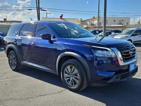 Blue 2022 Nissan Pathfinder S for sale in El Paso, TX
