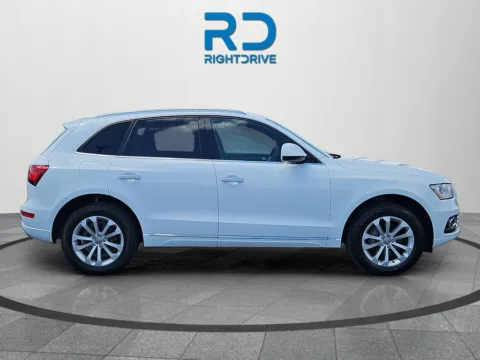 Photos of 2015 Audi Q5 2.0T Premium Plus for sale in El Paso, TX at RightDrive - 9315 Montana