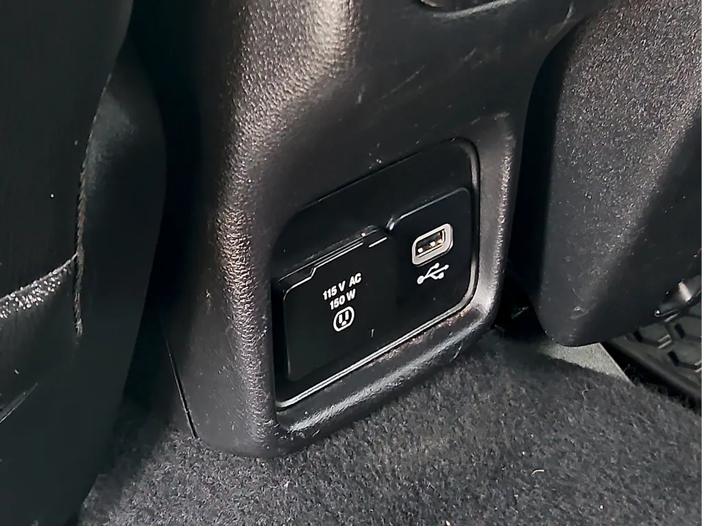 Jeep Compass photo 14