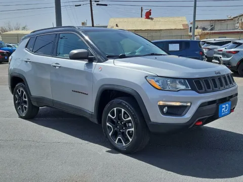 Silver 2019 Jeep Compass Trailhawk for sale in El Paso, TX