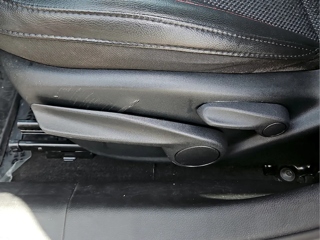Jeep Compass photo 17