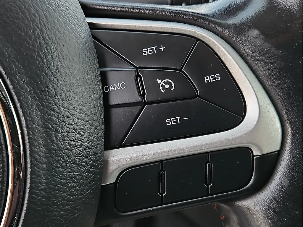 Jeep Compass photo 23