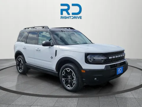 White 2025 Ford Bronco Sport Outer Banks for sale in El Paso, TX