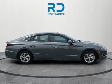 Photos of 2021 Hyundai Sonata SE for sale in El Paso, TX at RightDrive - 9315 Montana