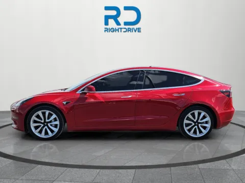 More photos of 2018 Tesla Model 3 Long Range at RightDrive - 9315 Montana, TX