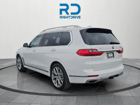 More photos of 2019 BMW X7 xDrive50i at RightDrive - 9315 Montana, TX