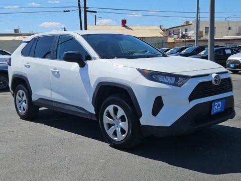 White 2022 Toyota RAV4 LE for sale in El Paso, TX