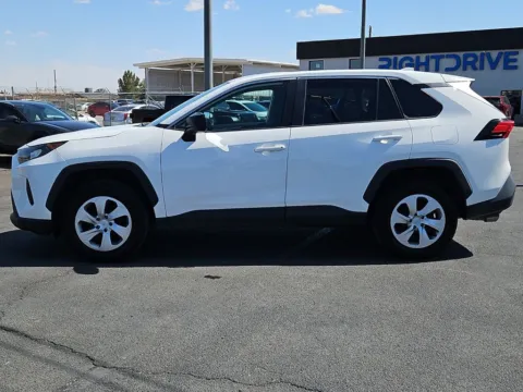 More photos of 2022 Toyota RAV4 LE at RightDrive - 9315 Montana, TX