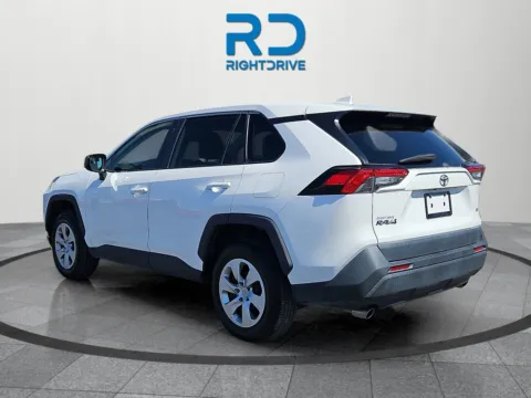 More photos of 2022 Toyota RAV4 LE at RightDrive - 9315 Montana, TX