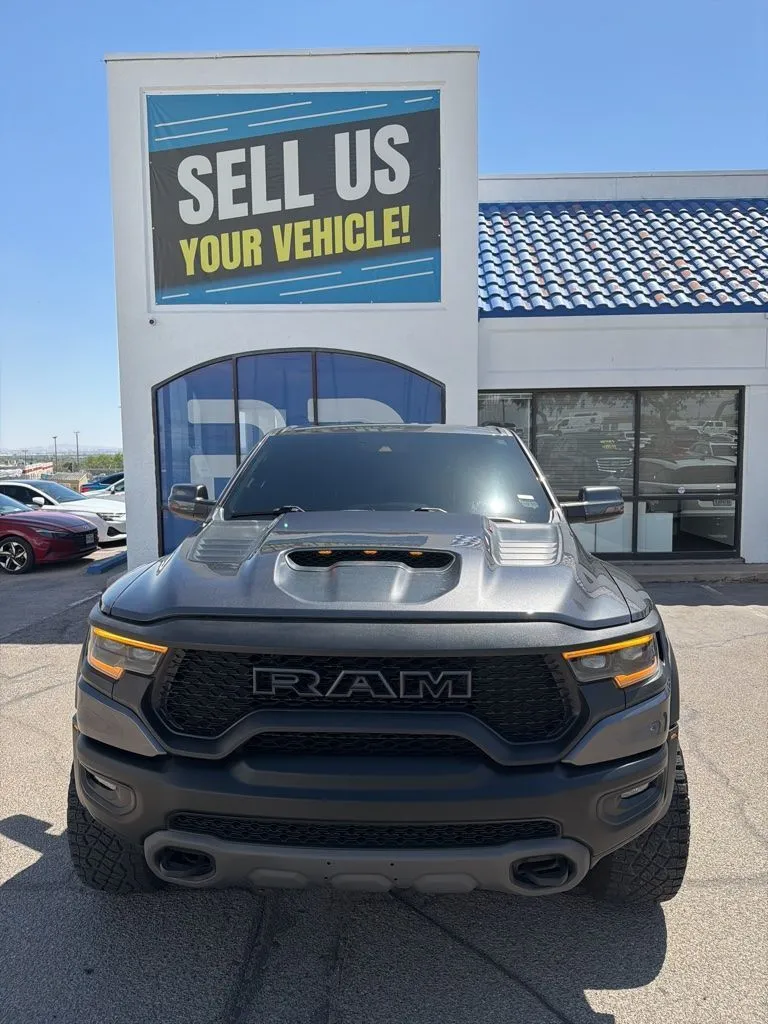 Ram 1500 photo 2
