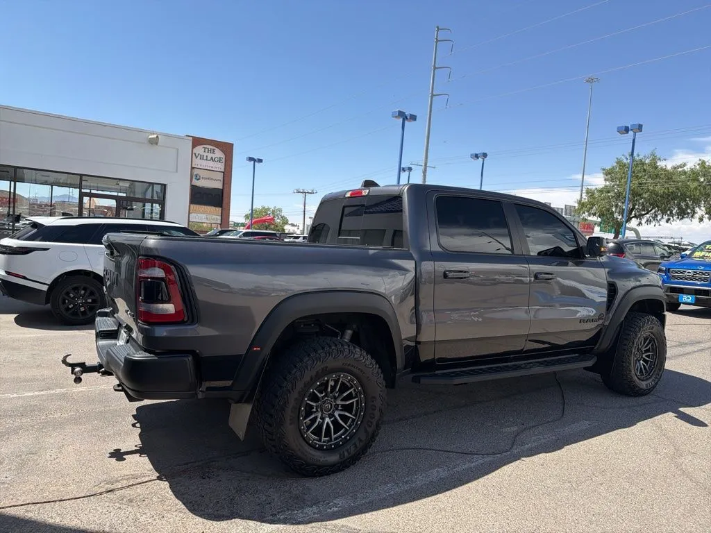 Ram 1500 photo 4