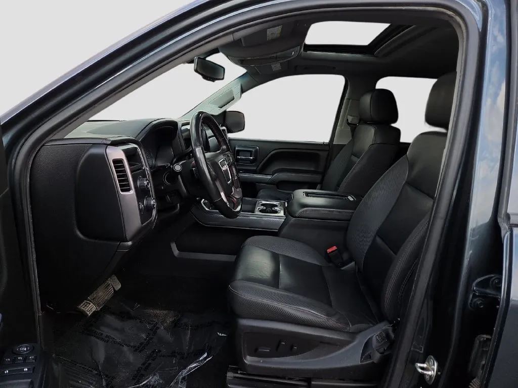 GMC Sierra photo 19