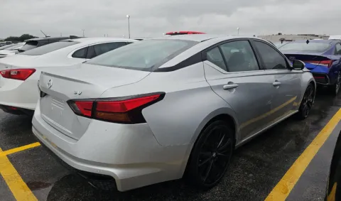 More photos of 2023 Nissan Altima 2.5 SR at RightDrive - 9315 Montana, TX