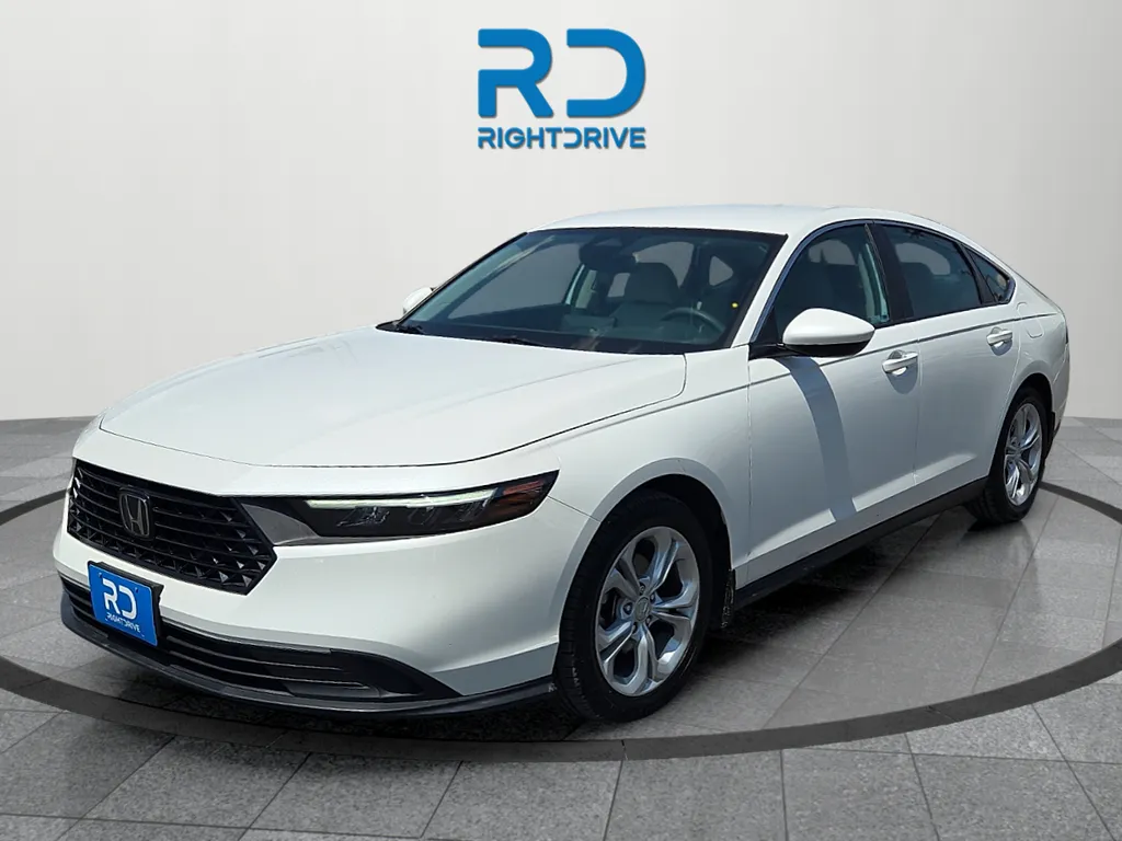 Honda Accord photo 6