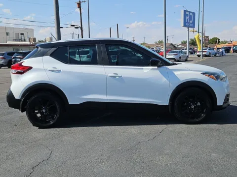 Photos of 2019 Nissan Kicks SV for sale in El Paso, TX at RightDrive - 9315 Montana