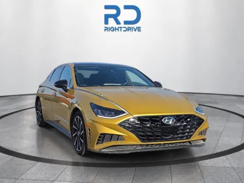 Yellow 2020 Hyundai Sonata SEL Plus for sale in El Paso, TX