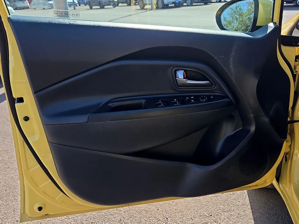 Kia Rio photo 16