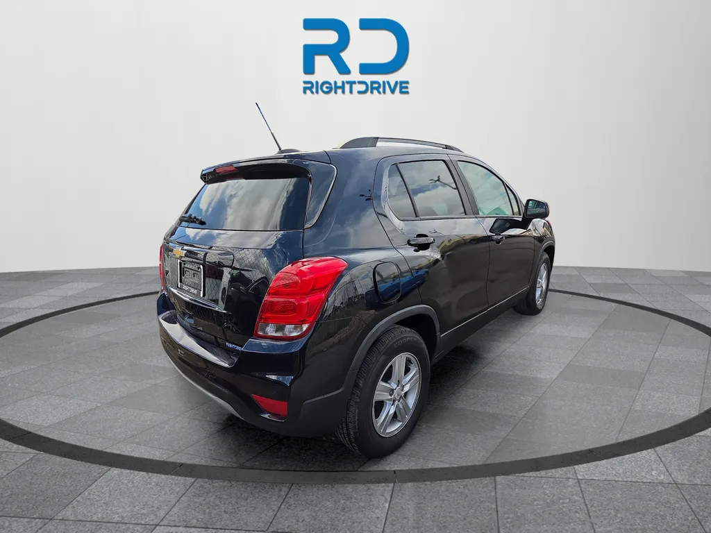 Chevrolet Trax photo 3