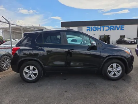 Photos of 2021 Chevrolet Trax LT for sale in El Paso, TX at RightDrive - 9315 Montana