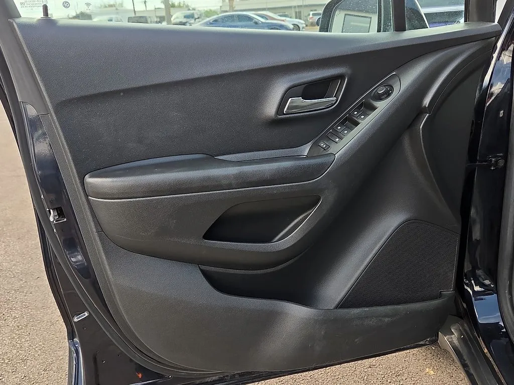Chevrolet Trax photo 17