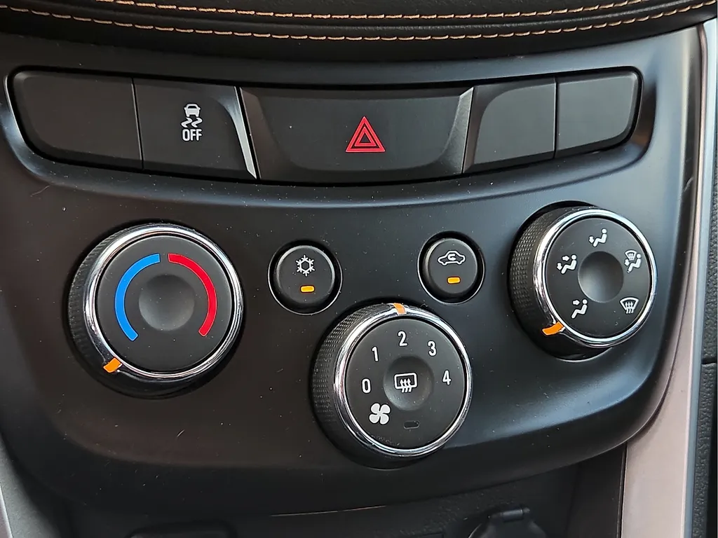 Chevrolet Trax photo 21